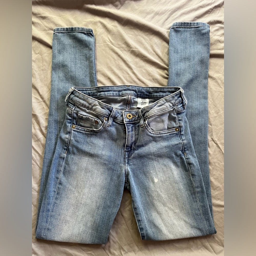 H&M SUPER SKINNY LOW WAIST JEANS
